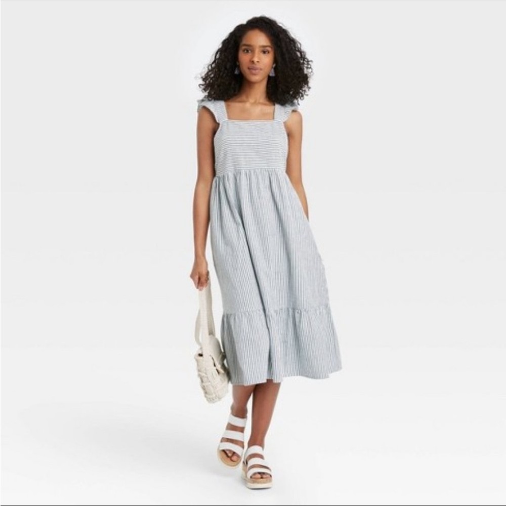 Universal thread striped square neck sleeveless maxi dress